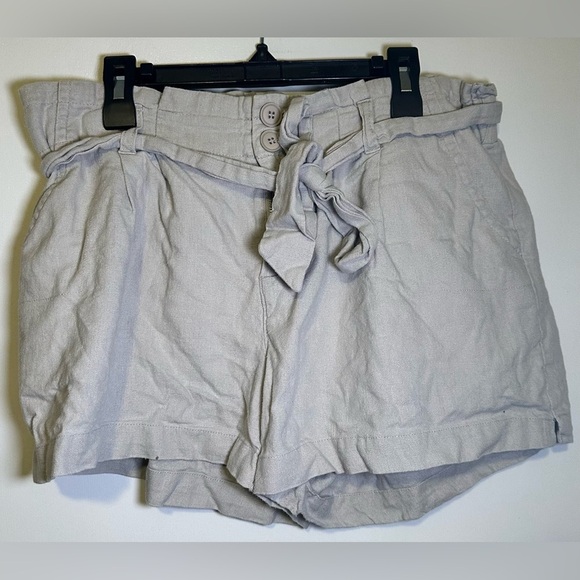 Daytrip khaki paper bag shorts size L - Picture 1 of 7